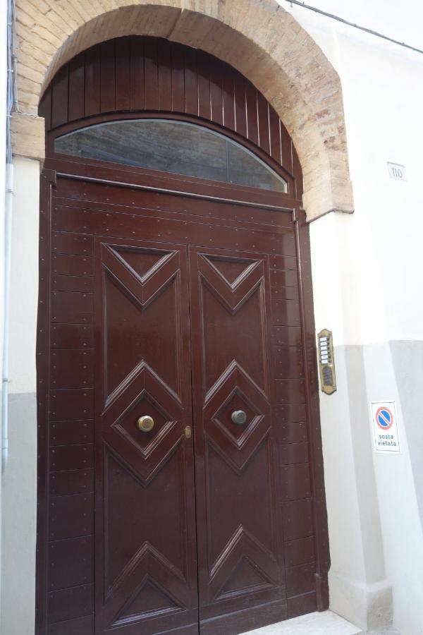 Central- Views - Air Conditioning - Easy Parking -Self Check In Perugia Exterior photo